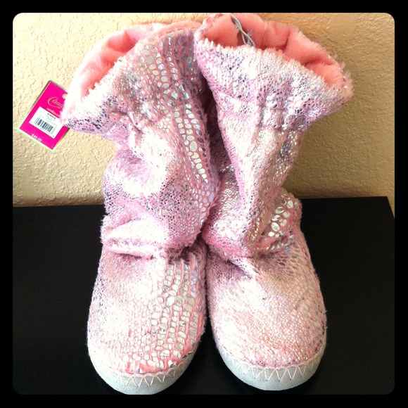➡REDUCED⬅BRAND NEW Sweet Boots