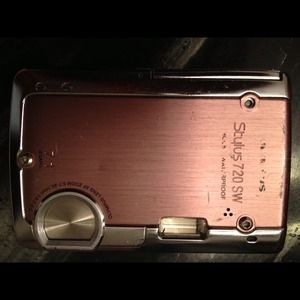 Olympus stylus 720 digital camera (light pink)