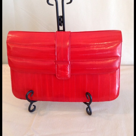 ⬇⬇ Genuine EEL SKIN Clutch