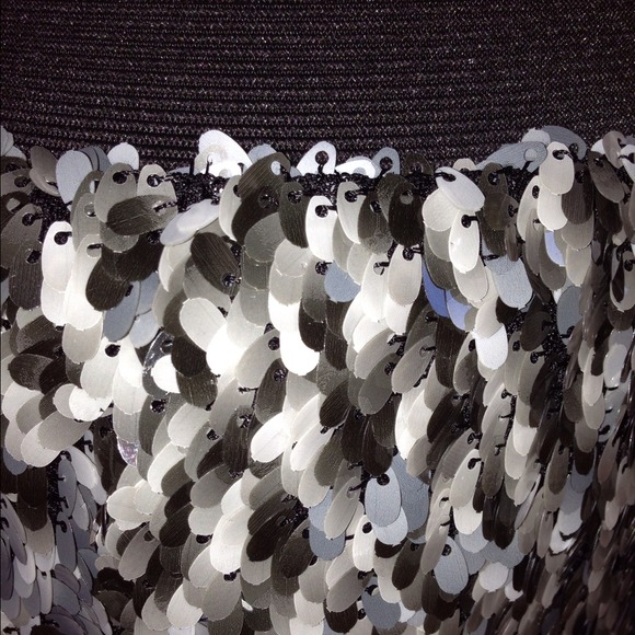 Romeo & Juliet Couture Sequin Skirt - Picture 2 of 4