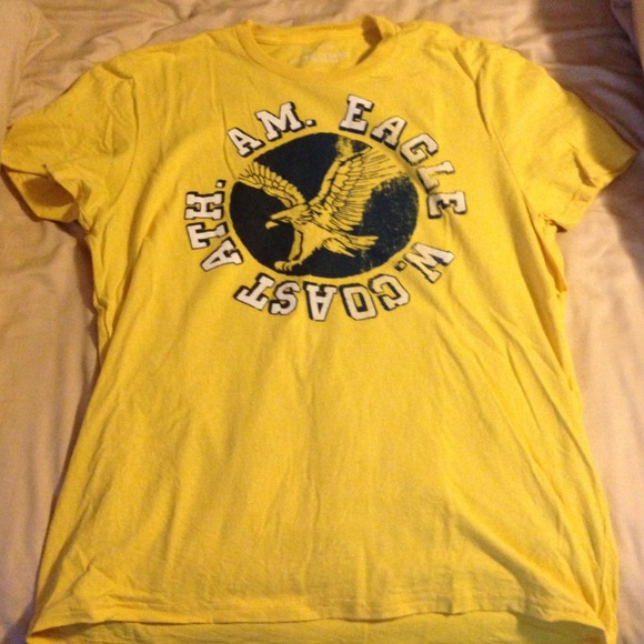 Mens Yellow American Eagle Tee