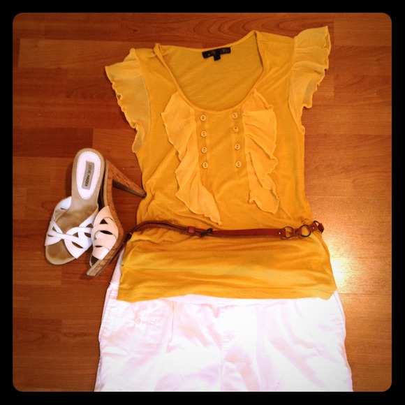 Yellow ASOS Maternity Top w/ Belt- BUNDLED🌼