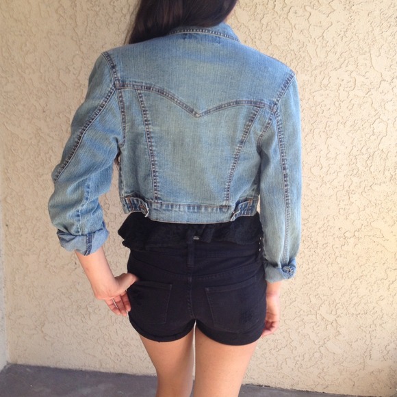 SOLD - Picture 3 of 4