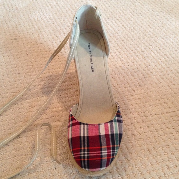Tommy Hilfiger Red White & Blue Wedges - Picture 3 of 4