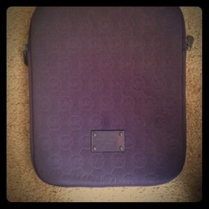 iPad case Michael Kors