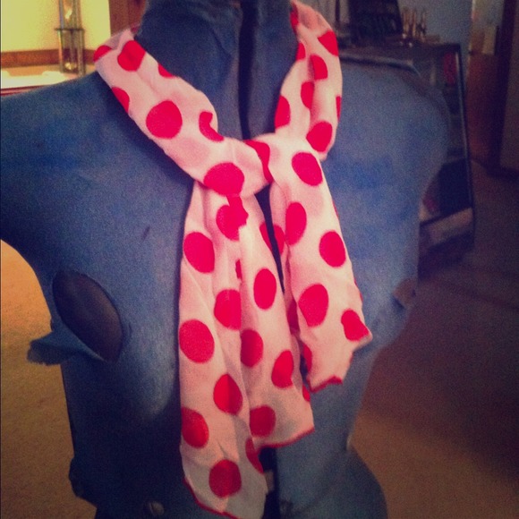 VINTAGE scarf
