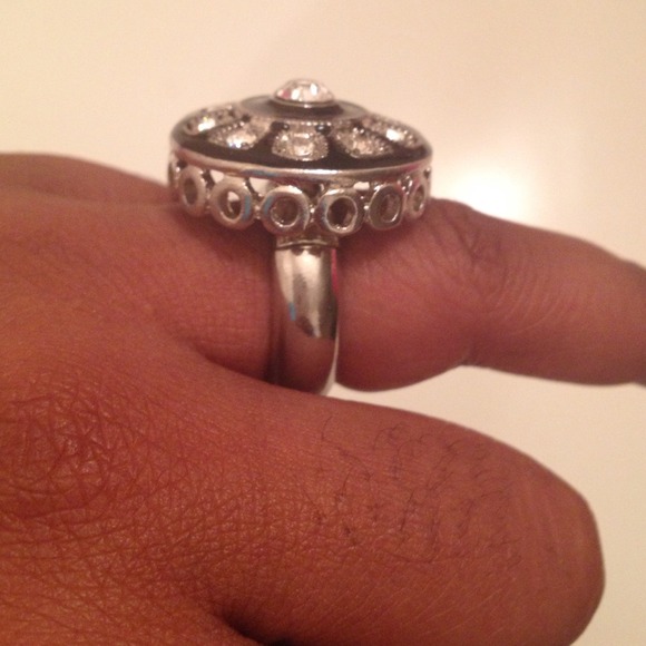 Ring - Picture 2 of 3