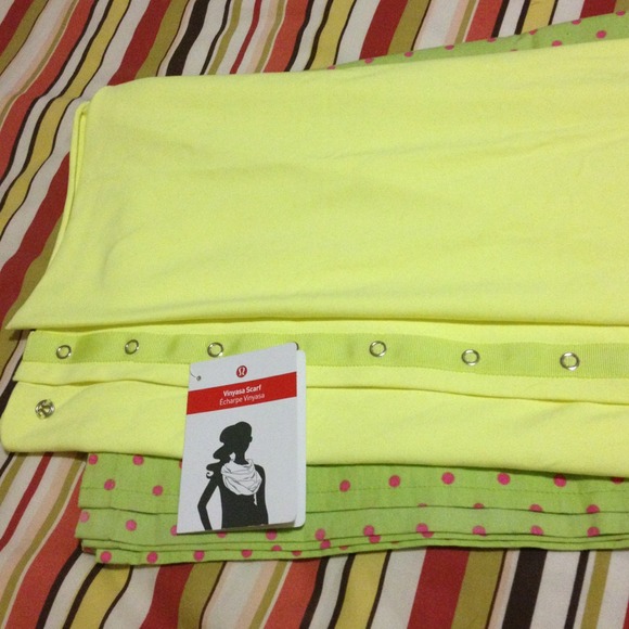 Lululemon Neon Vinyasa Scarf