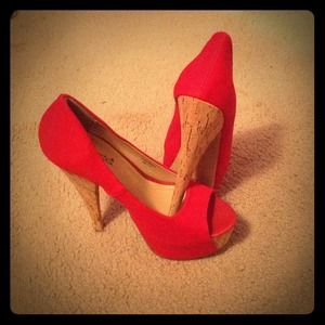 6" red pump from shoe dazzle