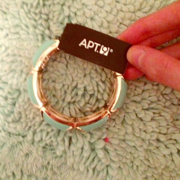 Mint and gold Apt 9 stretchy bangle