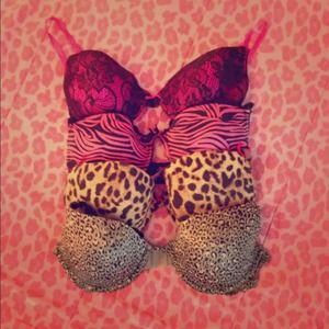 Another Great Set of Fun Bra's