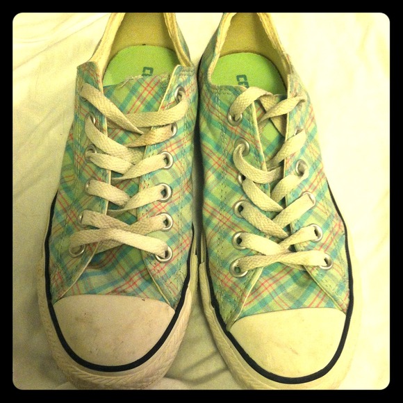Plaid Lowtop Converse