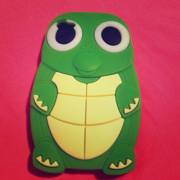 🚫SOLD🚫Turtle iPhone 4 case