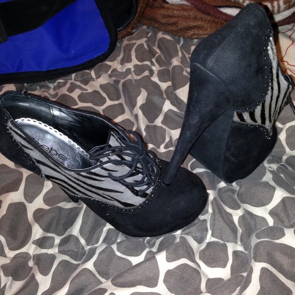 ❌✋GIFTED NO LONGER AVAILAVLE❌✋ - Picture 3 of 4