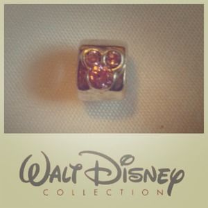 💯 Chamilia Disney Collection- Pink CZ Mickey
