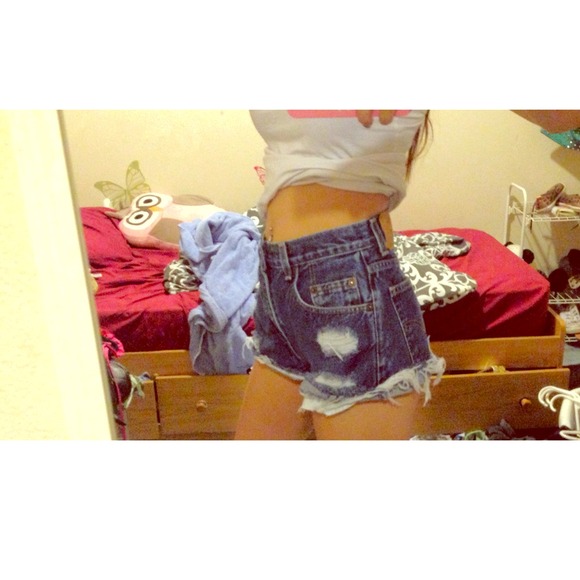 Levi dark wash high waisted shorts