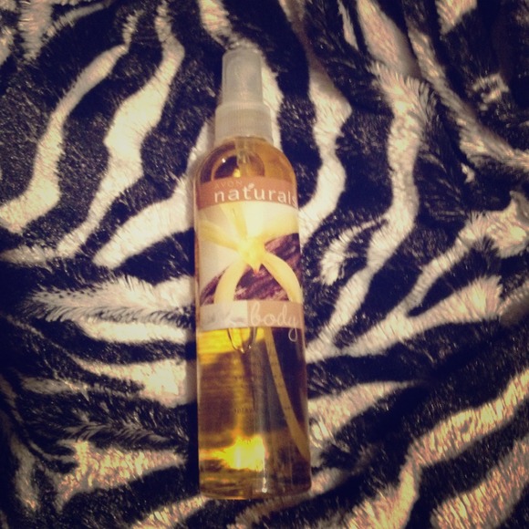 Vanilla body spray. NEVER BEEN USED. - Picture 1 of 1