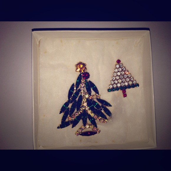 Holiday Pins