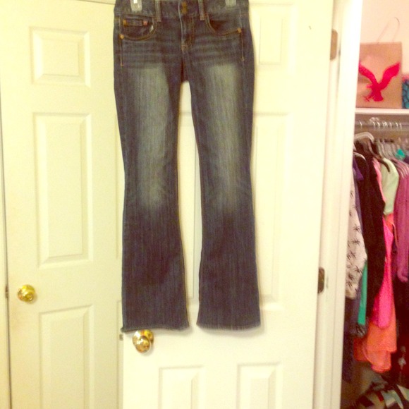 Artist jeans from AE size 2!! Barely worn