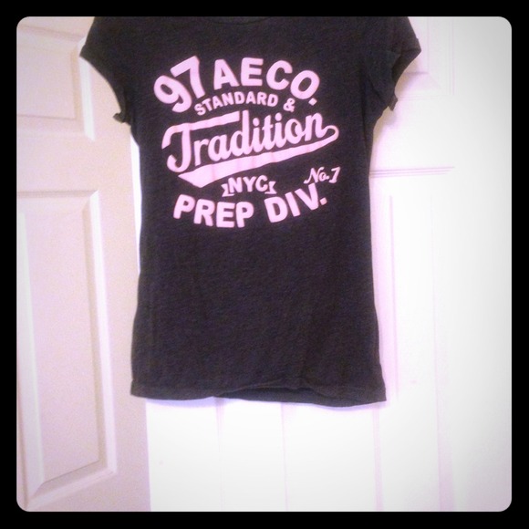 American eagle graphic t