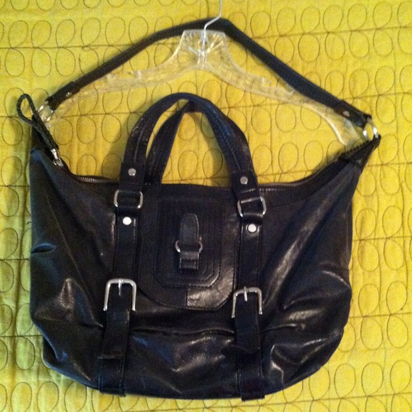 Black The Sak pocket book