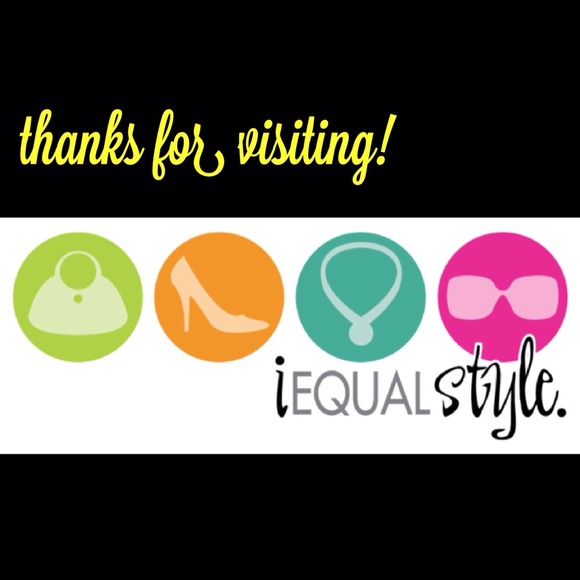 "Royalty On The Wedge" Wedges. - Picture 4 of 4