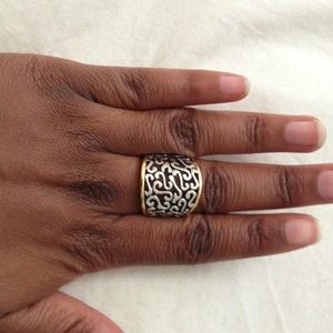Two tone ring
