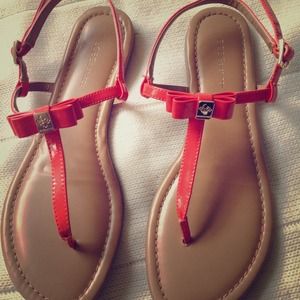 BCBG coral t-strap sandals.