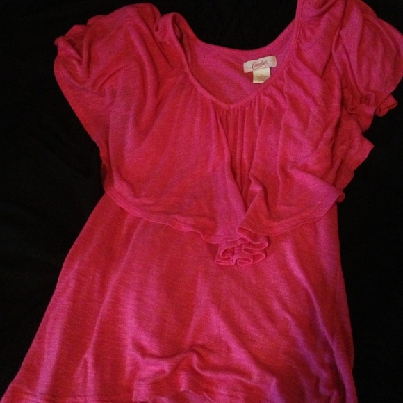 Hot pink tee