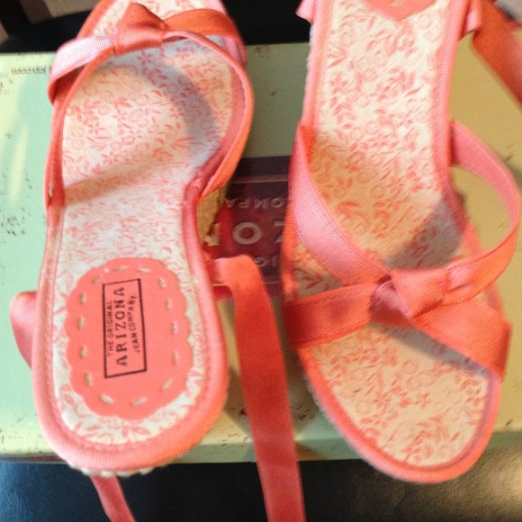 PRICE REDUCED !!! - Picture 4 of 4