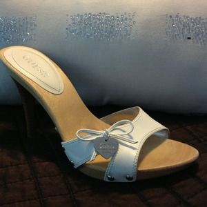 Guess White Mule