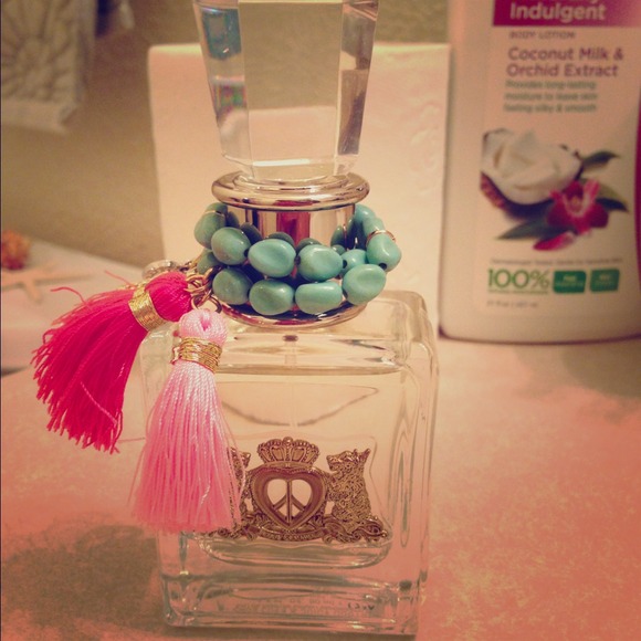 Juicy couture perfume