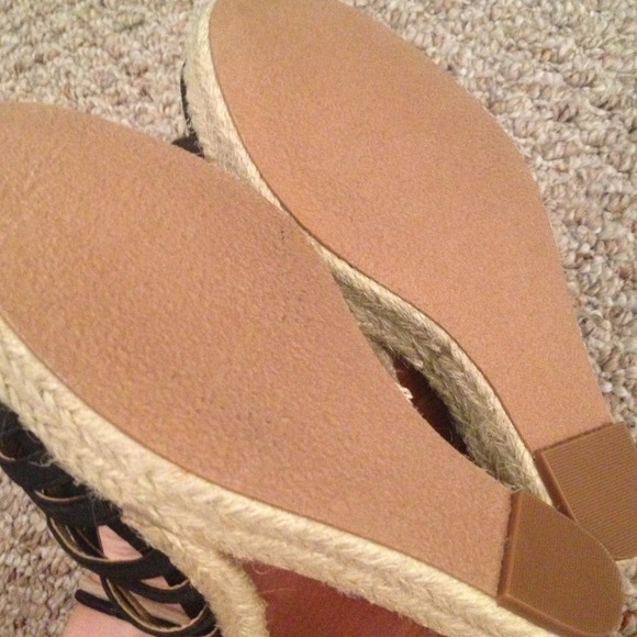 BRAND NEW black strappy wedges! - Picture 2 of 3