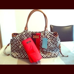 Kate spade Stevie baby bag signature chocolate/red