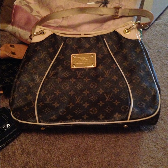 Super Cute Louis Vuitton