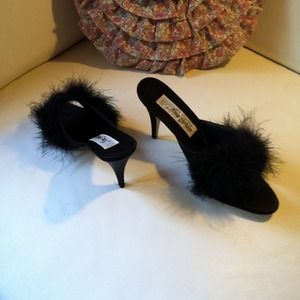 Anne Jordan bedroom slippers
