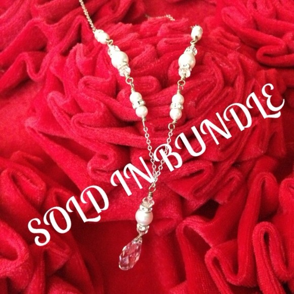 Haute Bride Crystal Pearl Necklace
