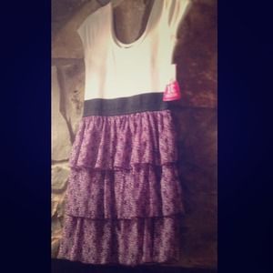 ⬇️Reduced⬇️NWT cotton purple dress floral ruffle