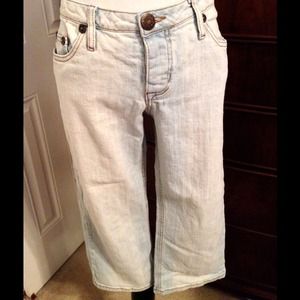 Dollhouse Denim Size 11 Capri's