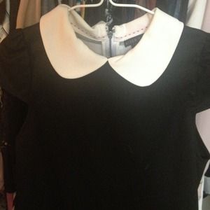 Alice & Olivia Peter Pan collar top