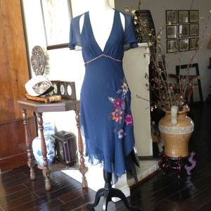 @liliana_bv's cute BCBG dress!