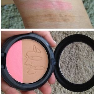 Rihanna heart Mac #soldout