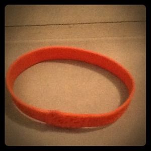 Bracelet
