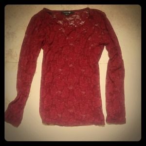 Maroon lace long sleeved shirt
