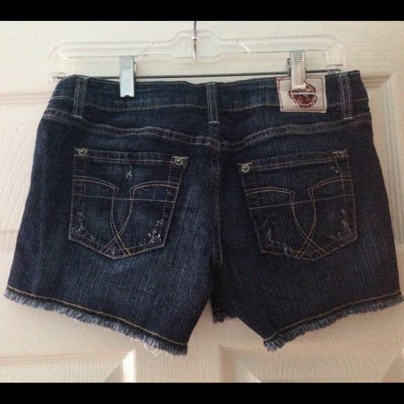 Denim "cut off" Shorts Size:5 - Picture 1 of 3