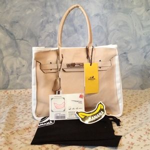 Banane Taipei Tote Bag