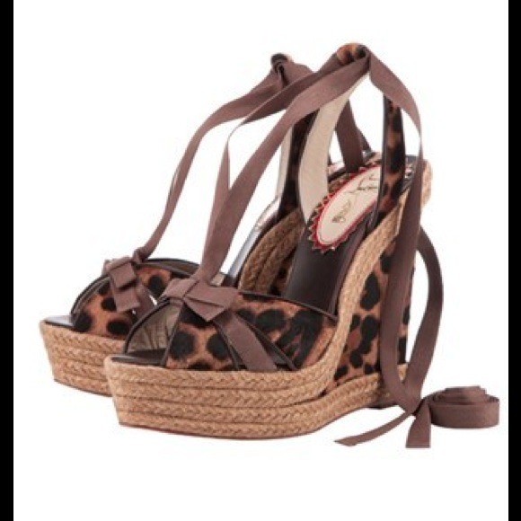 Christian Louboutin Shoes - 😍😍👆👆👆LOOKING FOR THIS👆👆👆😍😍