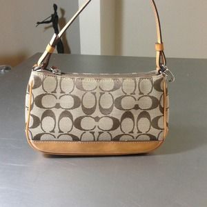 Original Coach Demi Baguette