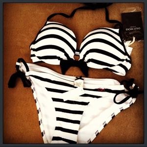 Gilly Hicks swim suit