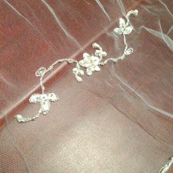 Wedding veil